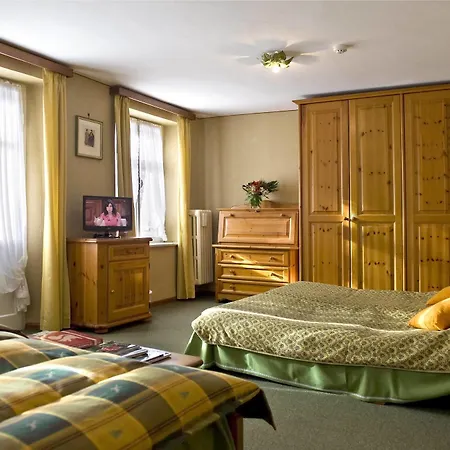 Hotel Pontechiesa 3* Cortina dʼAmpezzo